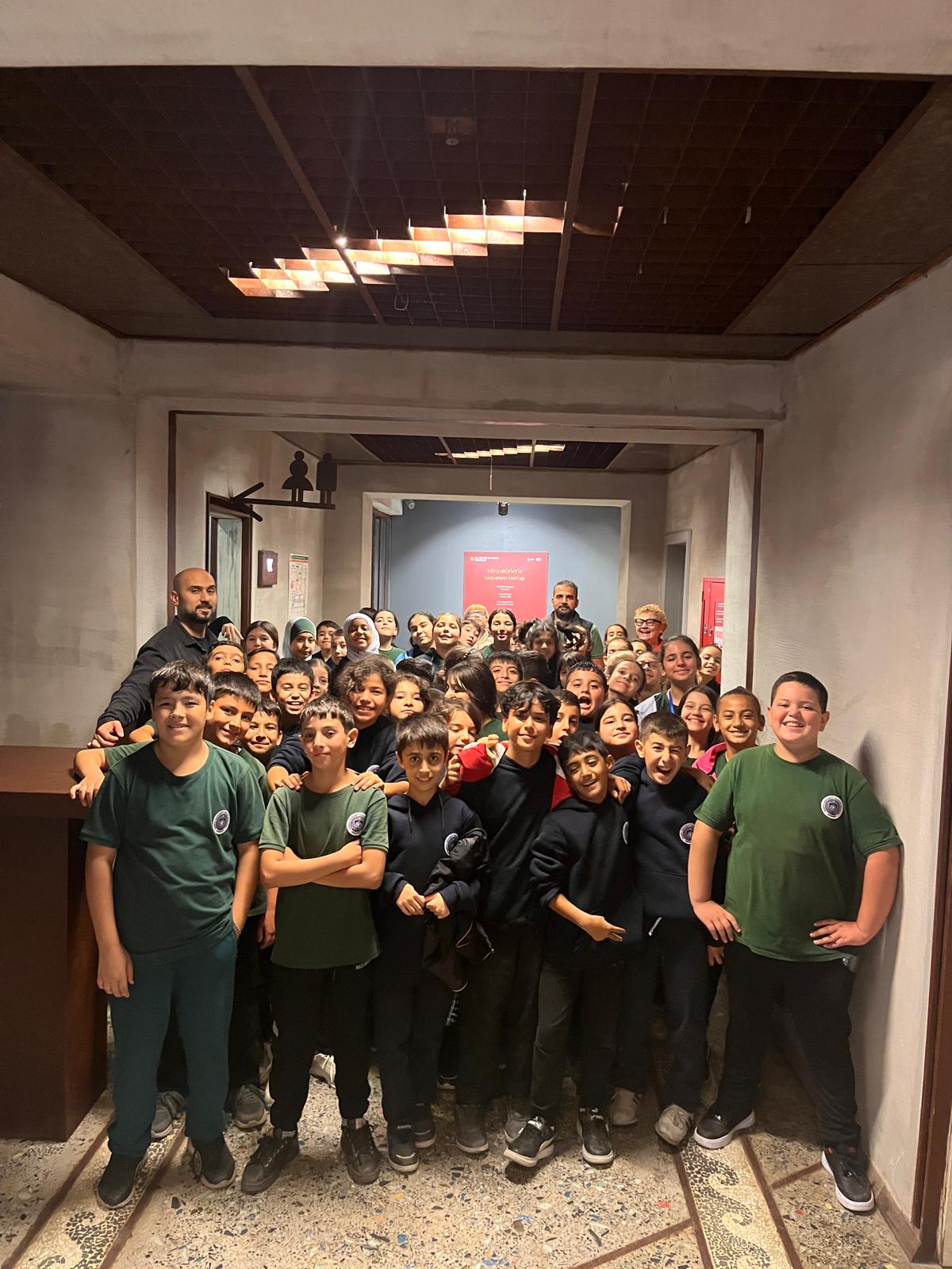 Kadriye Abdülmecit Özgözen Ortaokulu Öğrencilerinden Sanat Merkezimize Ziyaret