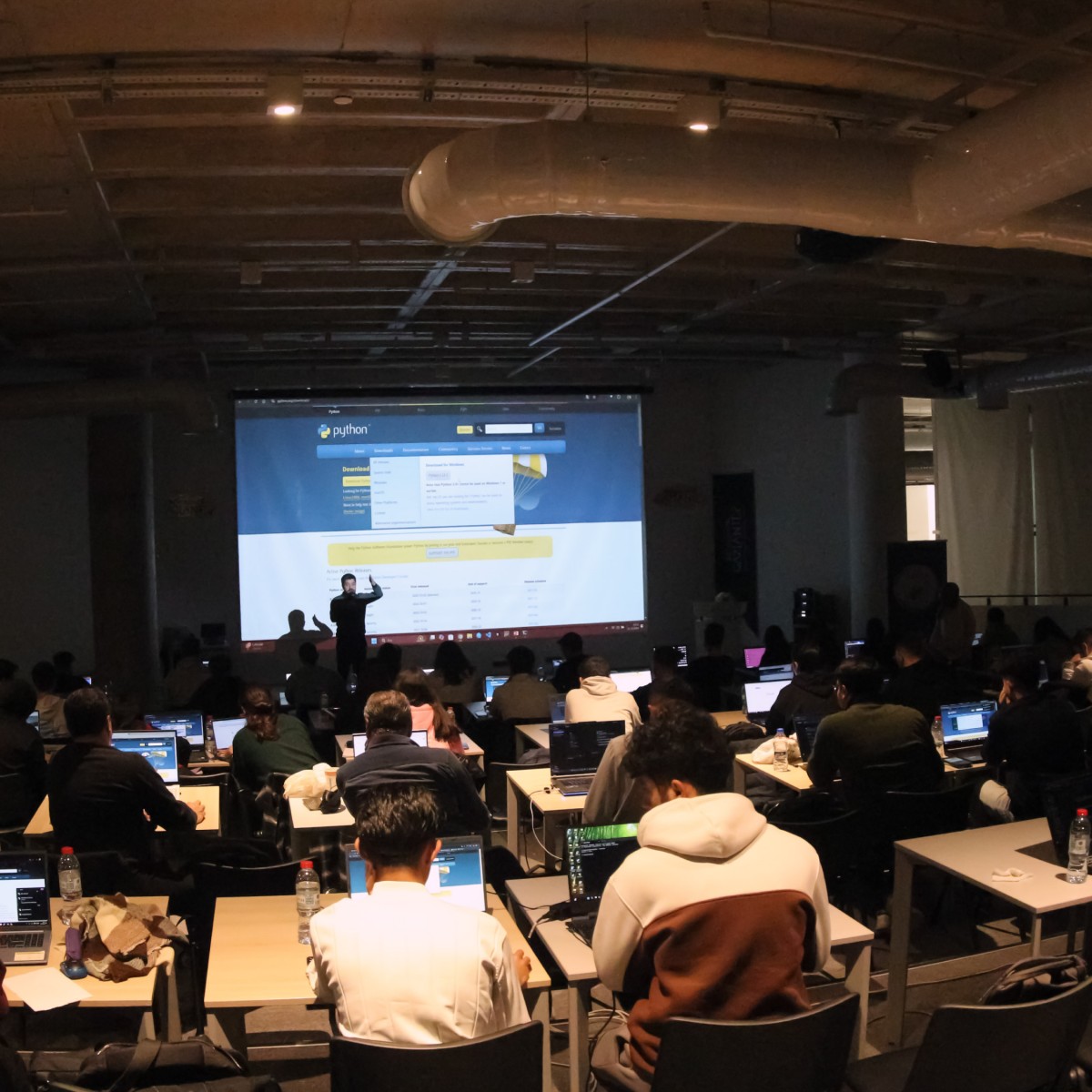 Gaün İnovatif Kanatlar Topluluğu Python Kampı